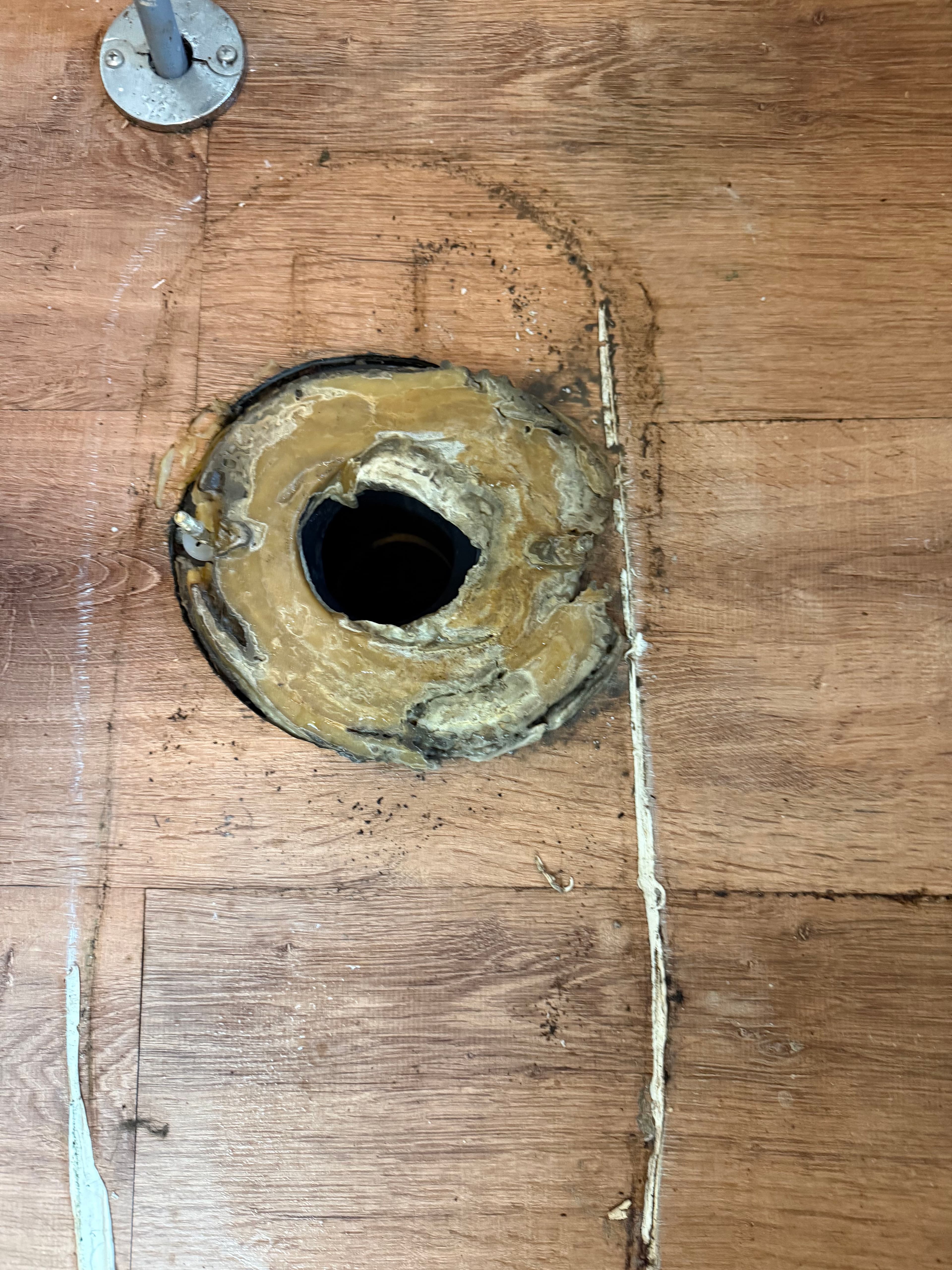 Project Enhanced Bathroom Sealing with Reliable Neoprene Gaskets image